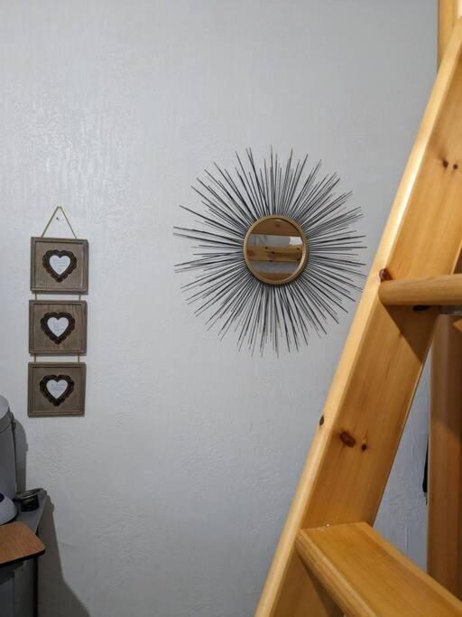 Le Nid Apartment Ла Бурбул Екстериор снимка